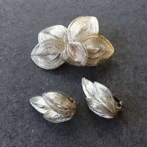 Vintage German Spun Wire Brooch and Earrings